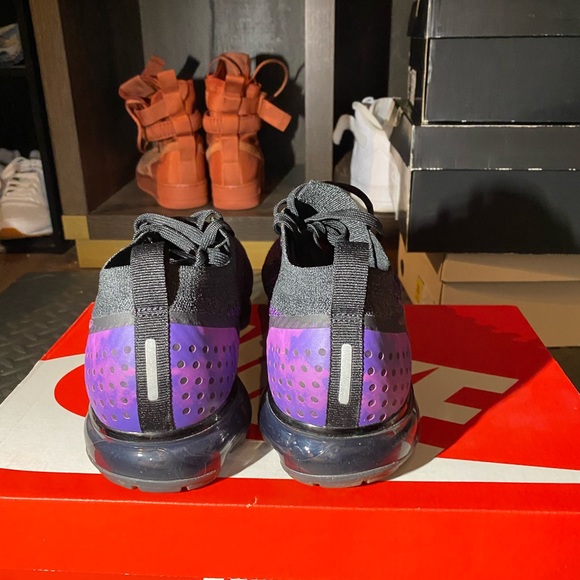 Air Vapormaxs Flyknit 2 “Night Purple” - Picture 4 of 4